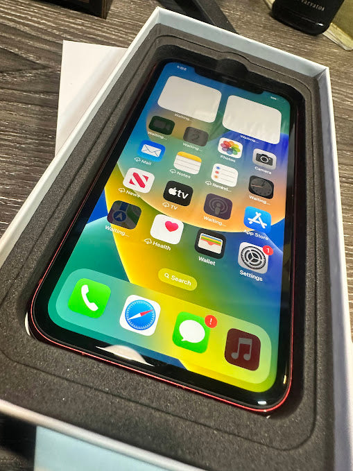 Apple  iPhone XR  64GB